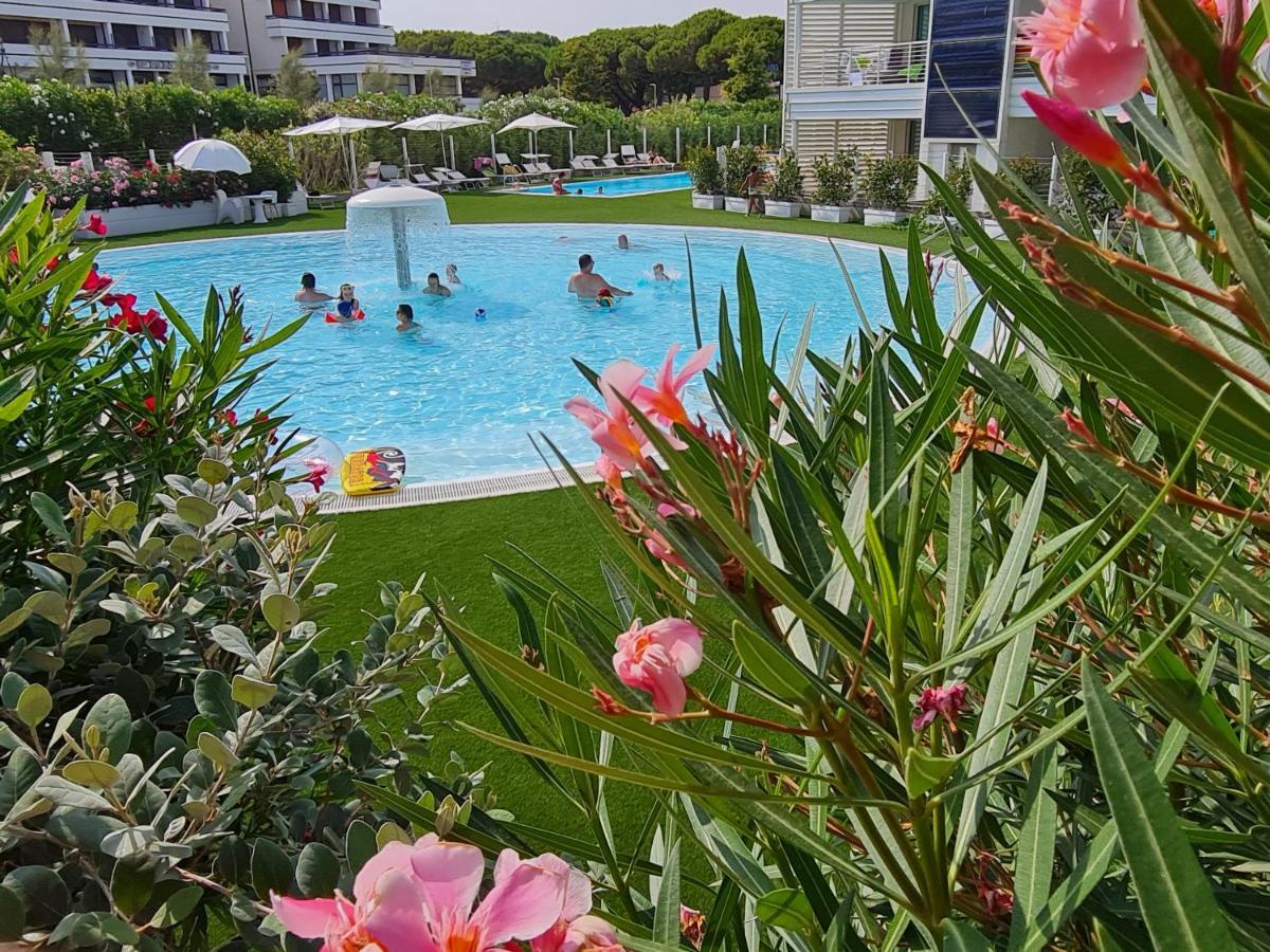 Marina Verde Resort Official กาออร์เล ภายนอก รูปภาพ